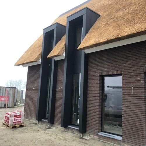 Aluminum dakopbouw zwart